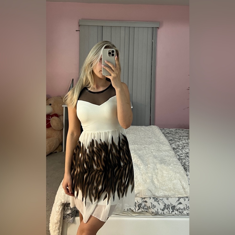 Tatu dress